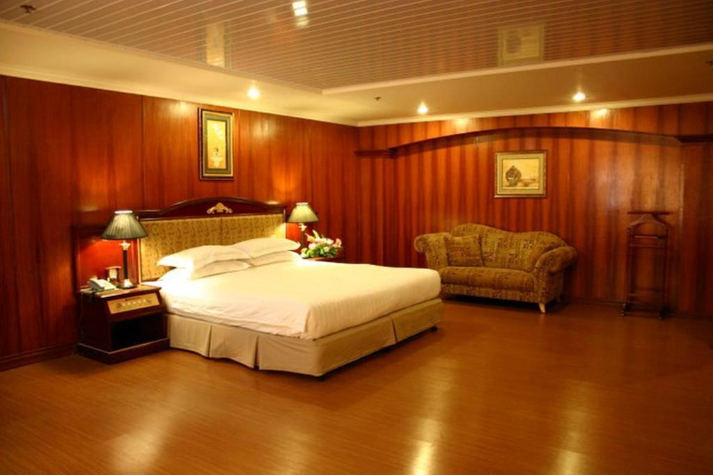 Grand Regal Hotel Bacolod Quarto foto